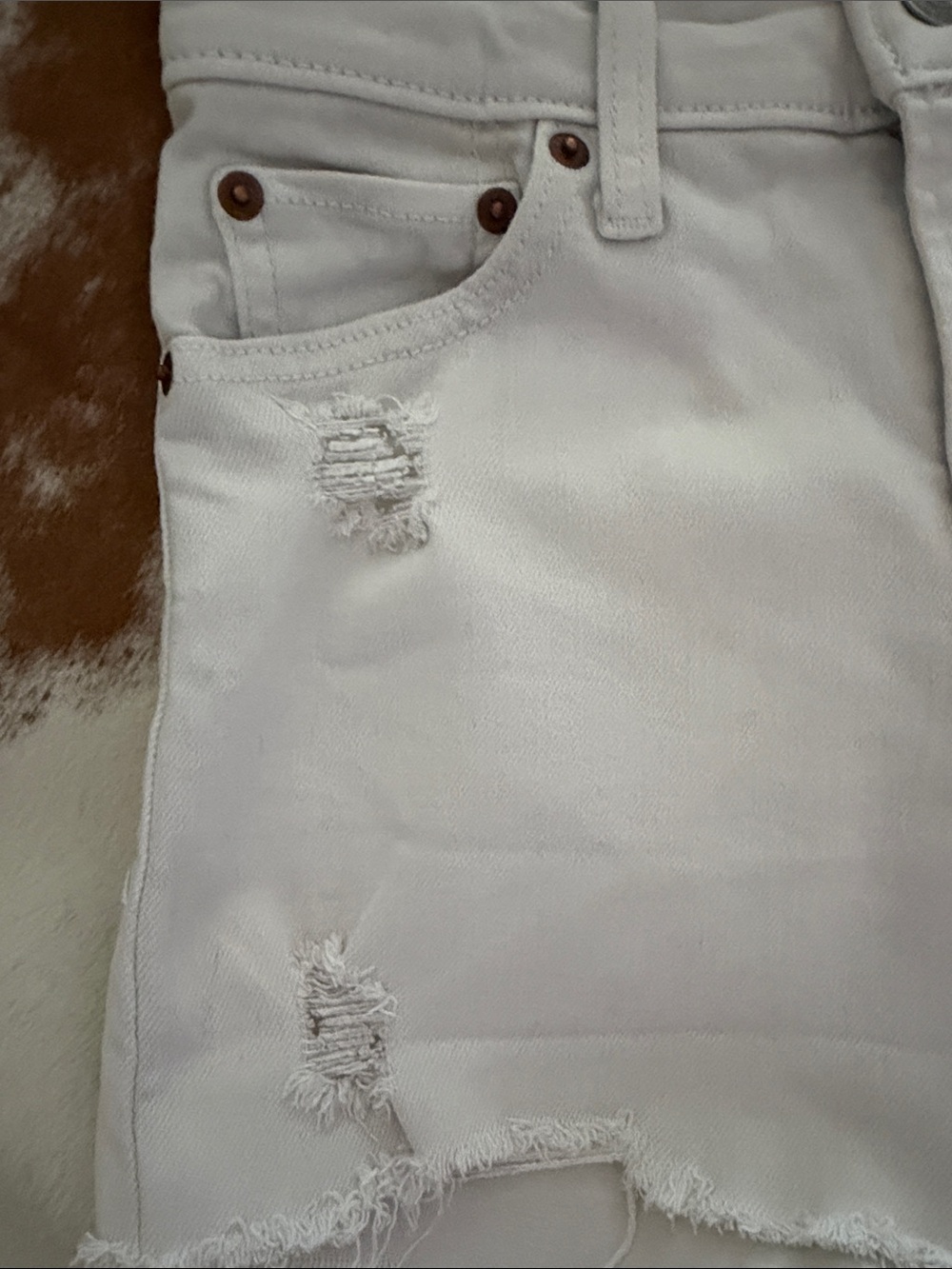 Levi's White Denim Cutoff Shorts - Picture 6 of 9